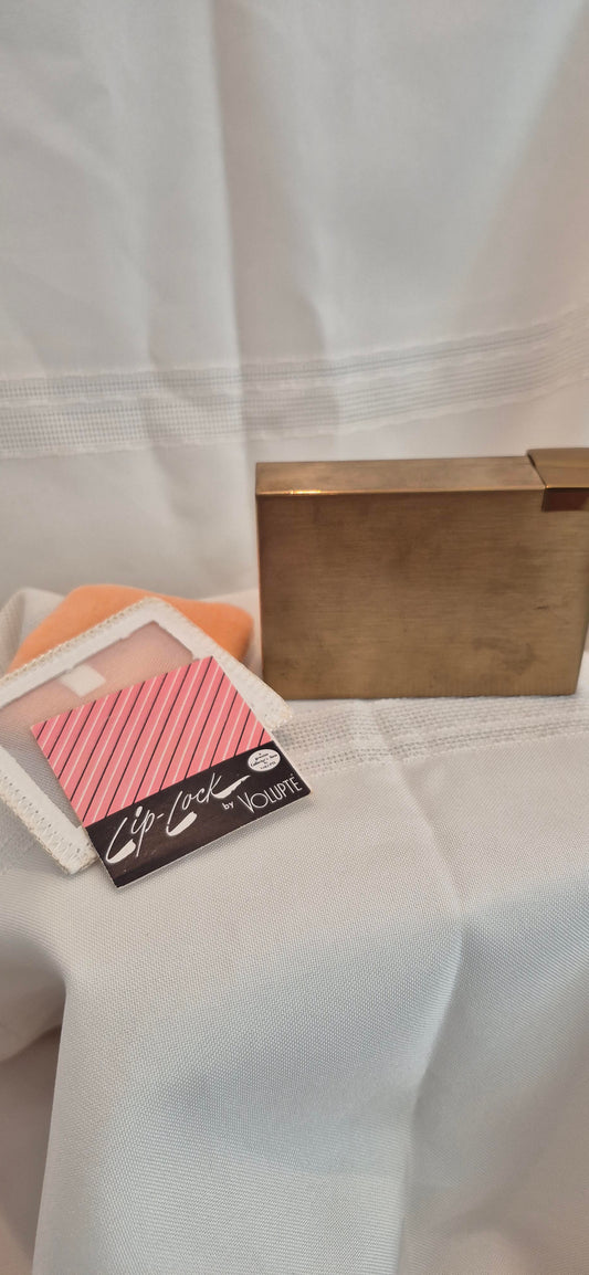 Vintage Volupte Lip Lock Powder Compact NOS